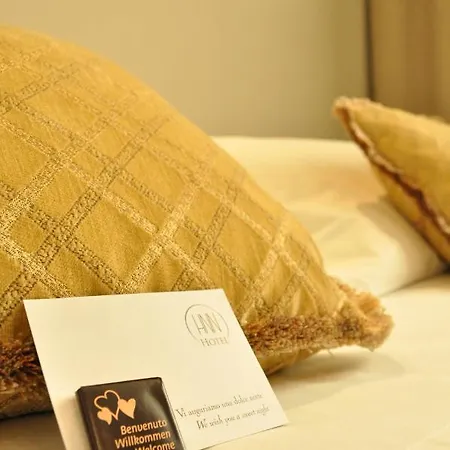 Hnn Luxury 3* جنوة