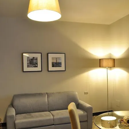 Hnn Luxury فندق جنوة