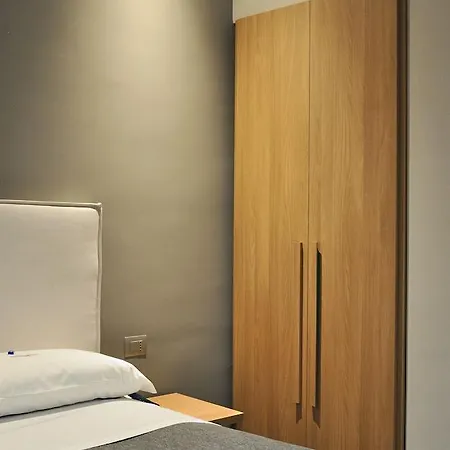 Hnn Luxury