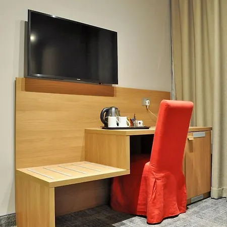 Hnn Luxury