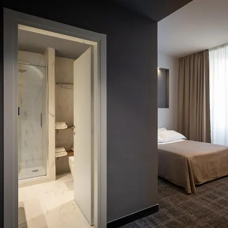 Hnn Luxury 3* جنوة